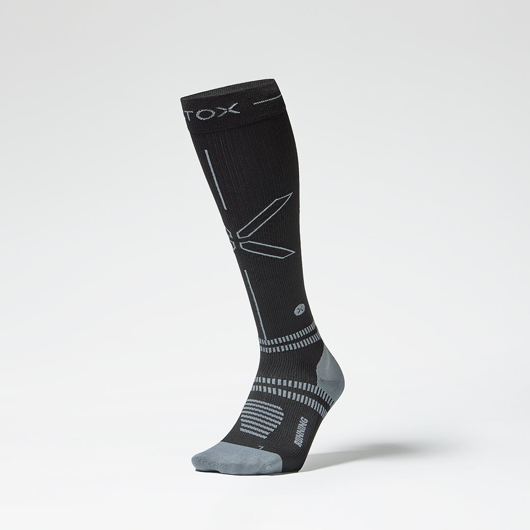 STOX Energy Socks - Hiking Socks for Men - Premium Compression