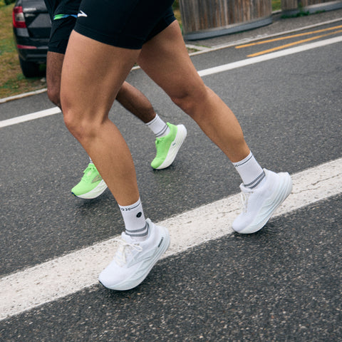 Running Ankle Socks Women | White / Black