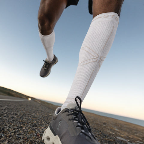 Running Socks Men | White / Grey