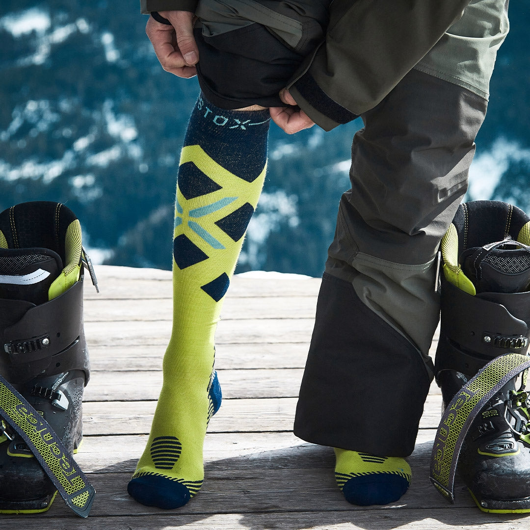 Merino Skiing Socks Men | Yellow / Blue